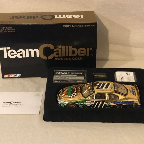 NIB Nascar Team Caliber 2001 Owner's Gold Series Chicagoland Speedway Tropicana - Picture 1 of 10